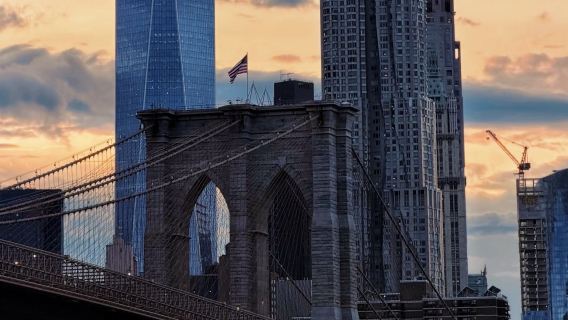 Ponte do Brooklyn e DUMBO em Nova York - Passeio à beira da ponte
