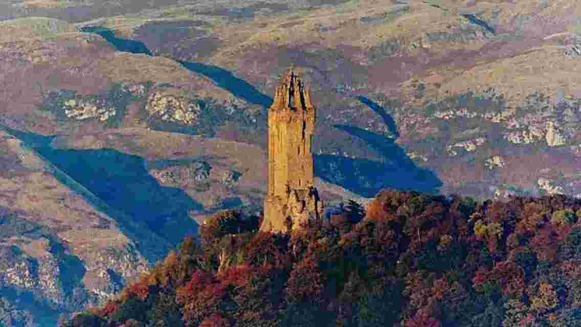 Stirling Castle Loch Lomond and Trossachs National Park day tour