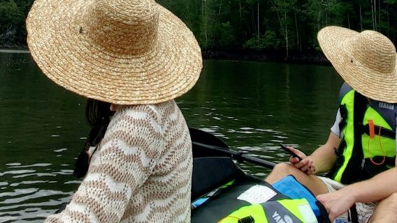 Kilim Geopark: Guided Mangrove Kayak Tour + Lunch