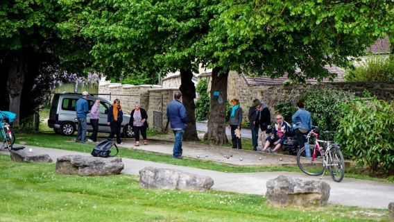 法國巴黎一日遊【凡爾賽宮+瓦茲河畔歐韋+梵高故居+莫奈花園】