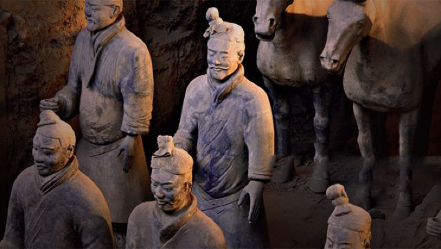 Tour di mezza giornata al Museo dei guerrieri e dei cavalli di terracotta di Qin a Xi'an [con guida in inglese e trasferimento incluso entro la seconda circonvallazione]