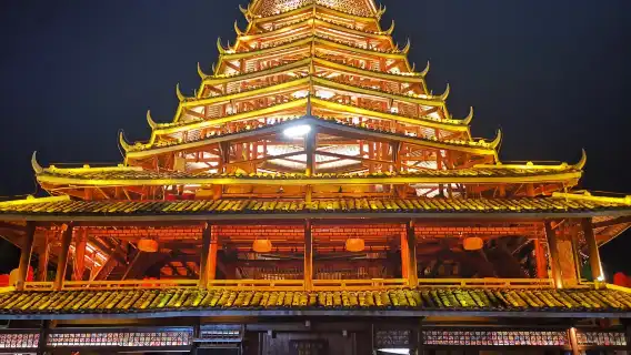 陽朔探險：騎行或漂流，外加精彩的《印象劉三姐》秀