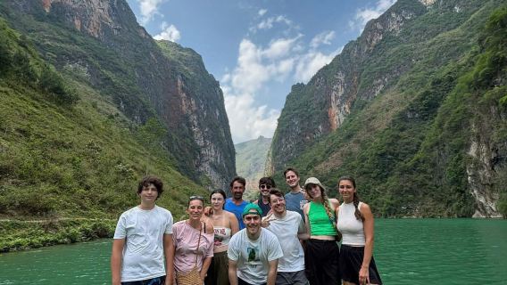 Thành phố Hà Giang Loop Motorradtour 3 Tage ab Hanoi Privatzimmer