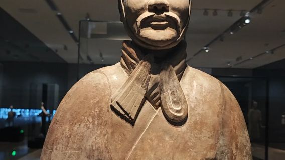 【15人少人数ツアー】秦始皇兵馬俑博物館+華清宮ワンデーツアー(英語ガイド)/長恨歌/唐楽宮ナイトディナー