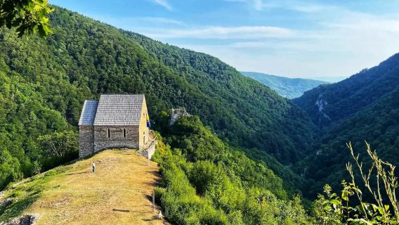 ทัวร์ 1 วัน ปราสาท Bobovac ป้อมปราการ Gradina และปราสาท Brod ในโครเอเชีย