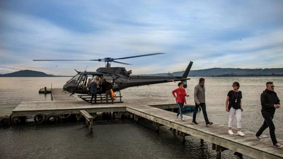 Rotorua: Chuyến tham quan bằng trực thăng đến Công viên địa nhiệt và Núi lửa