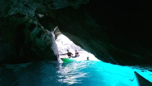 Tour in Kayak a Positano