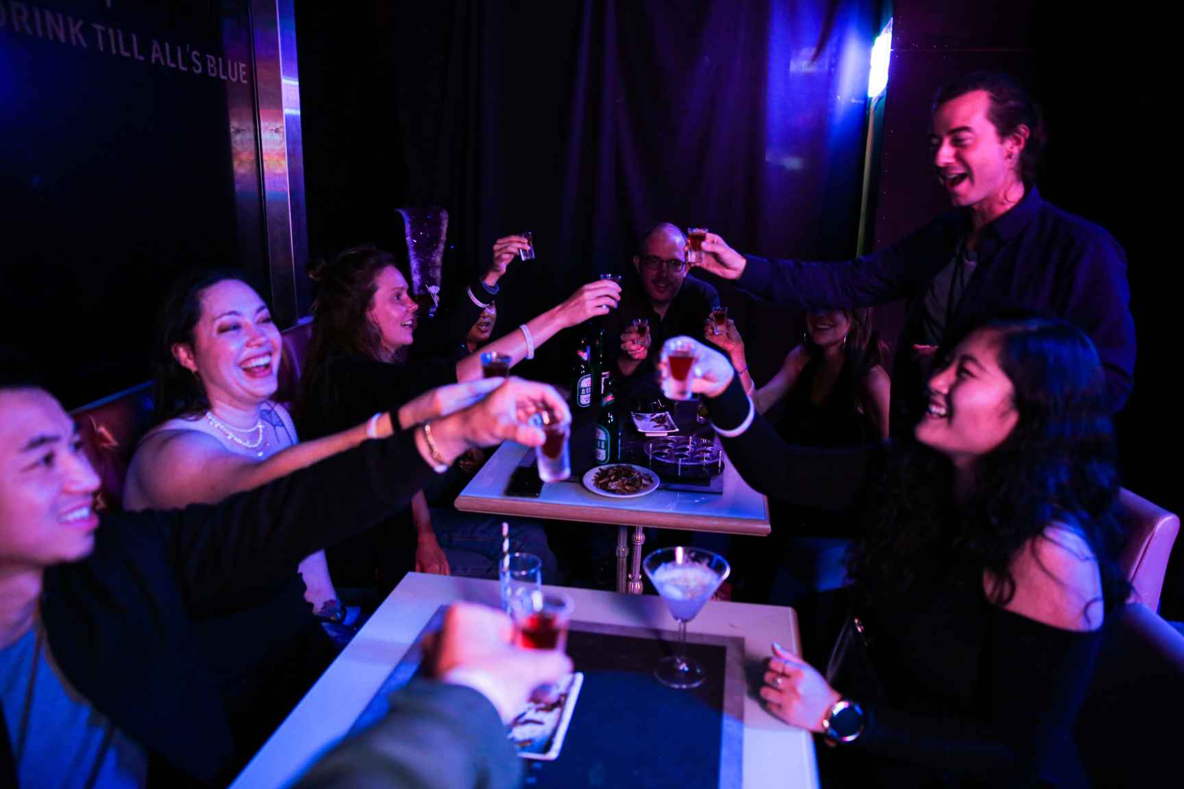 Cuộc sống về đêm Đài Bắc: Tham quan quán bar Đài Bắc Pub Crawls X Bia Đài Loan (2 lựa chọn khác nhau