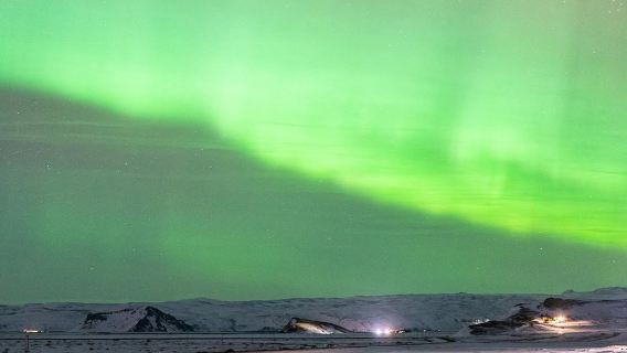 Autista locale, noleggio con conducente esclusivo per l'aurora boreale in Islanda: se non la vedi, riprova gratuitamente. Prelievo e rientro a domicilio, partenza in qualsiasi momento.