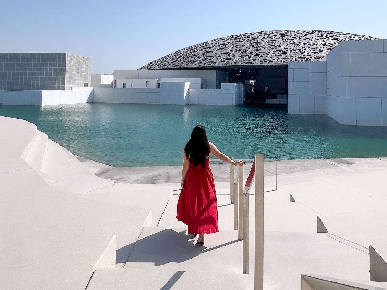 From Dubai: Abu Dhabi City Tour With Louvre Museum