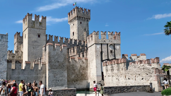 【中文包車遊】意大利米蘭-加爾達湖檸檬小鎮-西爾米奧奈