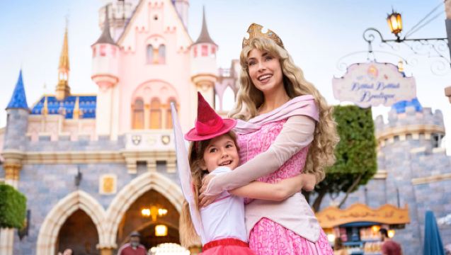 Los Angeles, Amerika: Pengangkutan kereta sehala dari hotel bandar ke Disneyland California | Pemandu berbahasa Cina