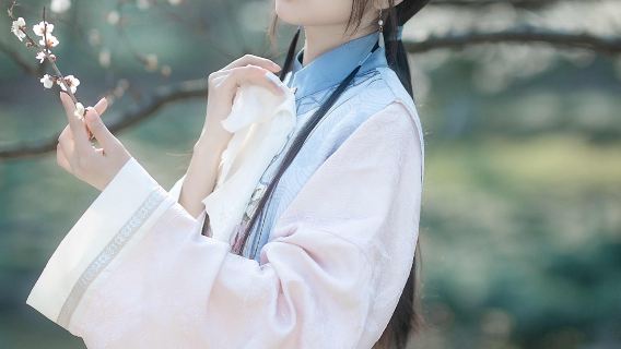 Puning trip moments[Photography and videography services including family-friendly, individual and couple photos, short videos, promotional videos, portraits, wedding photos with all raw images provided]