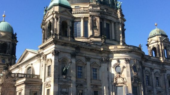 Jerman Berlin + Dataran Alexander + Menara Televisyen Berlin - Lawatan Sehari / Itinerari Fleksibel - Boleh Disesuaikan