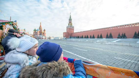 Moscow sewaan peribadi: Grand Kremlin Palace + Dataran Merah + Makam Lenin + Katedral Saint Basil lawatan sehari