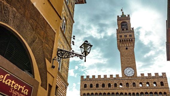 พระราชวังปาลาซโซ เวคคิโอ พร้อมทางลับ: ตั๋วเข้าชมแบบไม่ต้องต่อคิว + ทัวร์พร้อมไกด์