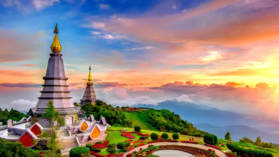 Chiang Mai Doi Inthanon National Park one-day tour [optional hiking | English and Chinese guide | lunch and coffee]