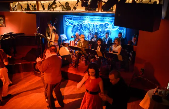 SWING 46,爵士晚餐跳舞俱樂部