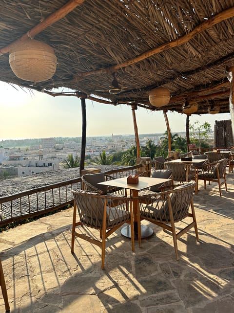 Salalah: Wadi Derbat, Jabal Samhan, & Sinkhole Full-Day Tour