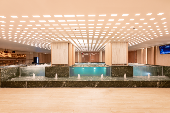 เซินเจิ้น รอยัล ฮอลิเดย์ ฟู้ด แอนด์ สปา คลับ | ฟรีค่าทิป นวดแผนไทย 2 ชั่วโมง + ซาวน่า 24 ชั่วโมง