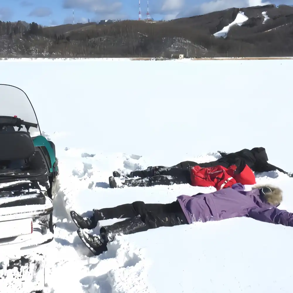 Hokkaido Noboribetsu Jigokudani Valley · Lake Tōya Snowmobile