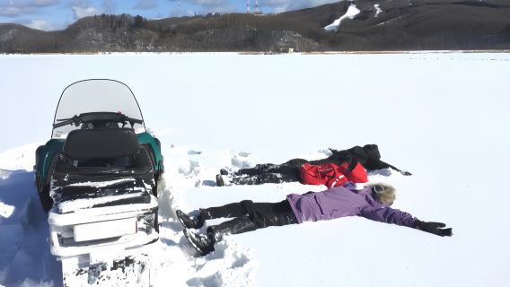 Hokkaido Snow Country one-day tour: Noboribetsu Hell Valley, Lake Toya Snowmobile, and Adorable Bear Ranch