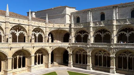 葡萄牙里斯本熱羅尼莫斯修道院+貝倫塔+辛特拉宮一日遊