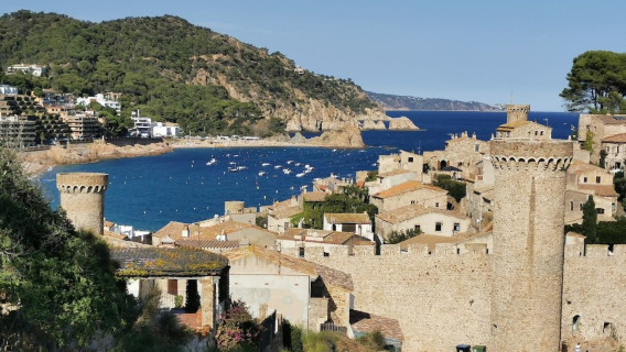 《藍色大海的傳說》取景地巡禮：赫羅納 - 濱海託薩一日雙城記