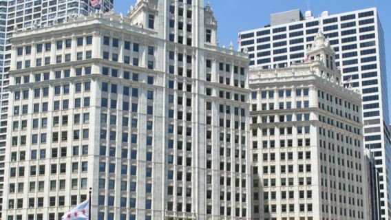 Chicago: Golden Age Guided Tour with Entrance