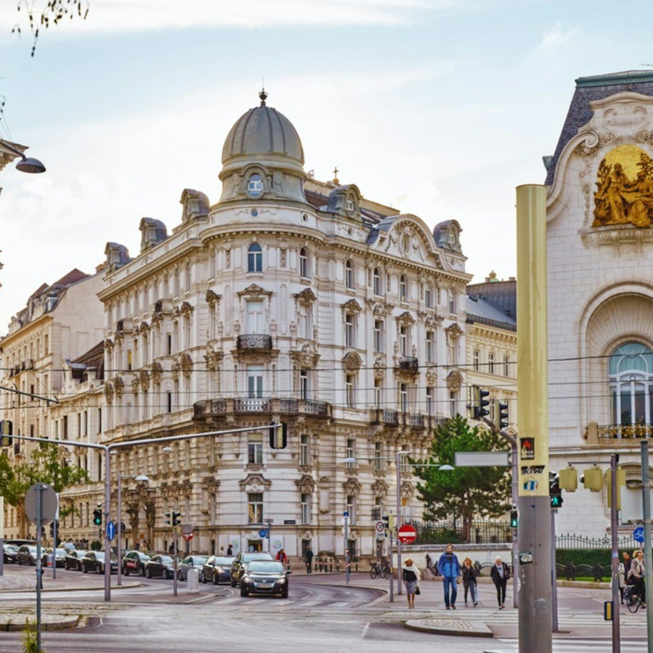 Vienna: Beethoven & Mozart Exploration Game