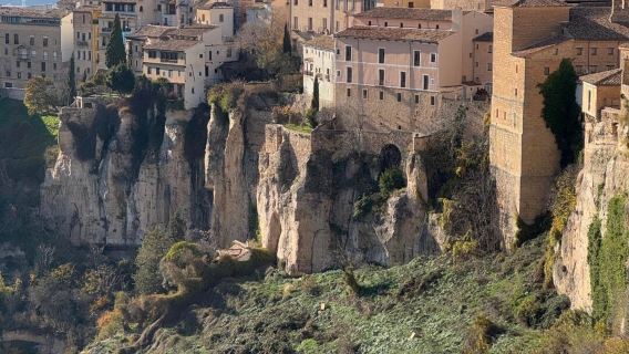 Spain Day Tour: Alcalá de Henares + Cuenca