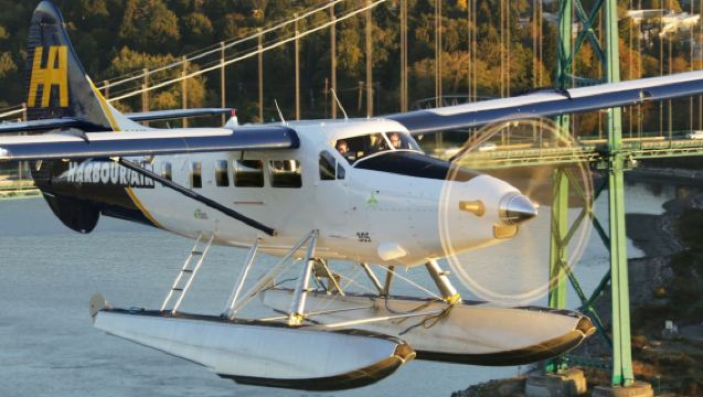 Vancouver: Scenic Seaplane Tour