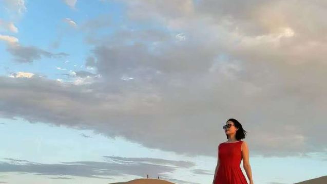 庫布齊沙漠+哈素海+騎駱駝+滑沙【VIP輕奢小團】