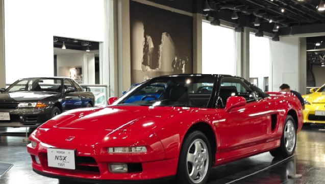 Lawatan sehari Nagoya (Istana Nagoya - Muzium Peringatan Toyota - Legoland - Atsuta Jingu Shrine) tidak termasuk tiket