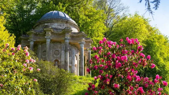 Round-trip from London + Stourhead + Bath [Pride and prejudice] (Chinese/English private charter optional)