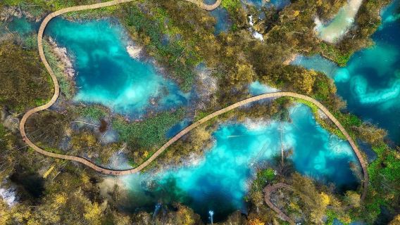Dagstur i Zagreb, Kroatien - Plitvice-søerne nationalpark - bådtur i Rastoke + sightseeingbus