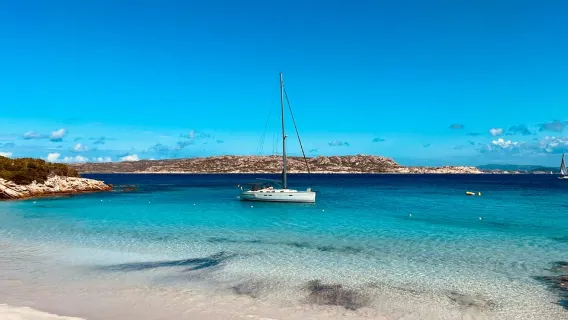 La Maddalena Arcipelago: Sailing boat tour with lunch