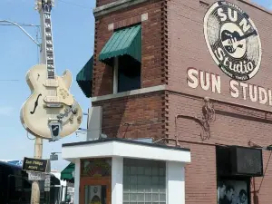Beale Street Private Tour with entrance to Sun Studio