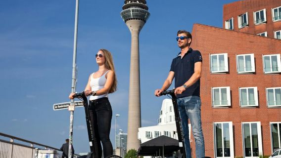 Düsseldorf: Segway City Tour