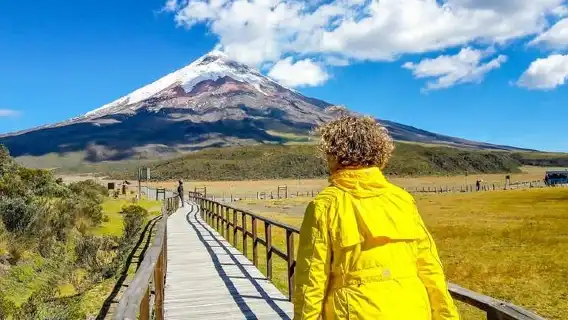 PRIVATE Tour, Cotopaxi and Quilotoa, Full day