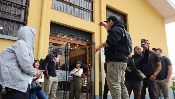 Bogotá: Lawatan Berjalan Kaki Tulen Colombia + Makanan Ringan Tempatan