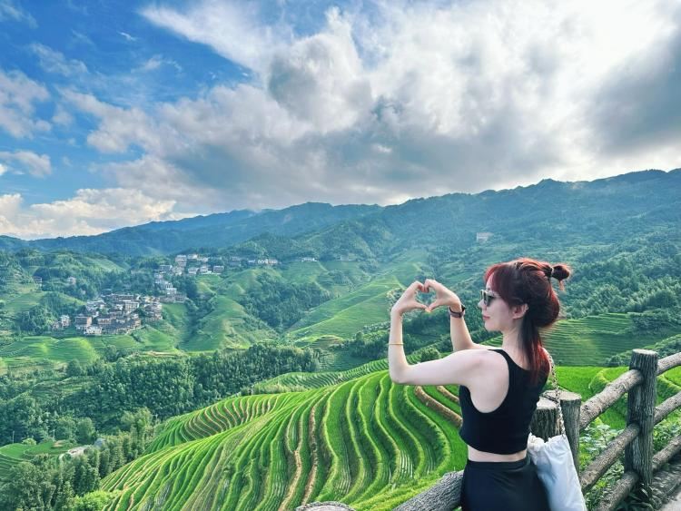 洛陽老君山景區導遊導覽【【老君山帶玩 景點解說】大咖土著景●導覽半日遊土著導遊】