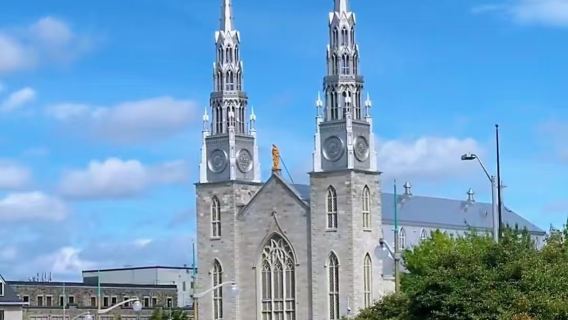 加拿大渥太華麥克唐納卡蒂埃機場接駁＋中文包車|自訂行程