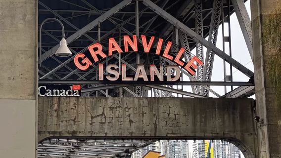 溫哥華市區史丹利公園+煤氣鎮+格蘭維爾島一日遊