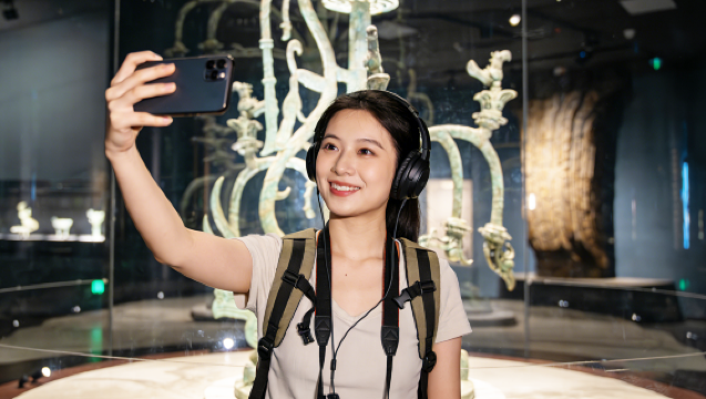 Pakej 2-6 orang ◆ Lawatan Sehari ke Muzium Sanxingdui ◆ Tiket masuk + penerangan profesional 3 jam + pengangkutan dari pintu ke pintu