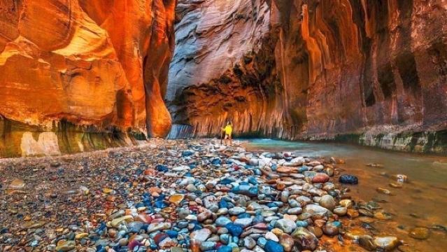 美國鳳凰城-佩吉-上羚羊谷或下羚羊谷-馬蹄灣-12H包車精選