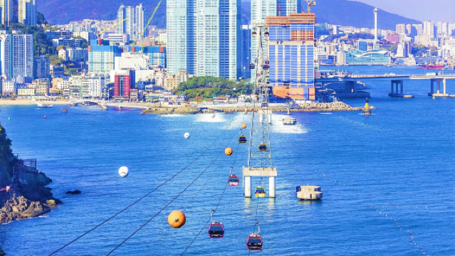 [Lawatan Sehari Eksklusif Sewaan Peribadi Busan] Kampung Budaya Gamcheon + Kereta Kabel Pulau Songdo + Kampung Budaya Cheongsapo