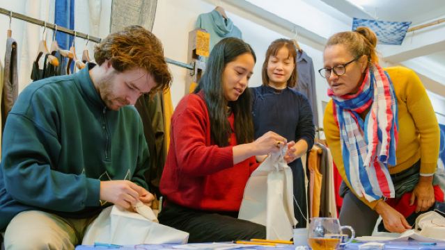 2-Hour Hanoi Indigo Dyeing Workshop: Tie-Dye Experience with Local Artisans