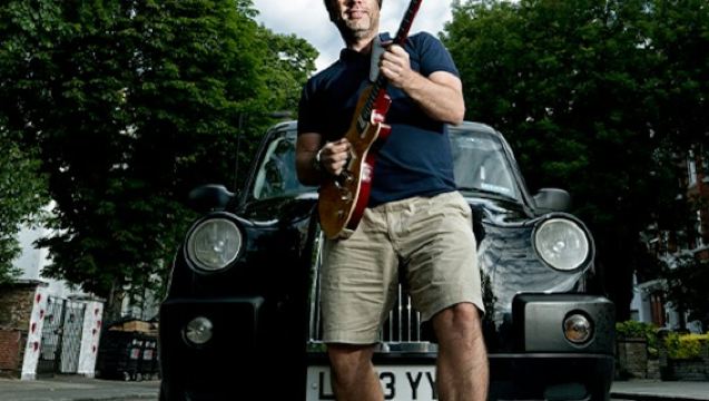 London: Rock ‘n Roll Beatles Black Cab Tour + Hotel Transfers