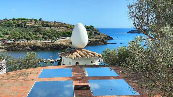 達利劇院博物館+達利故居+卡達克斯海灘包車一日遊【中文司機】